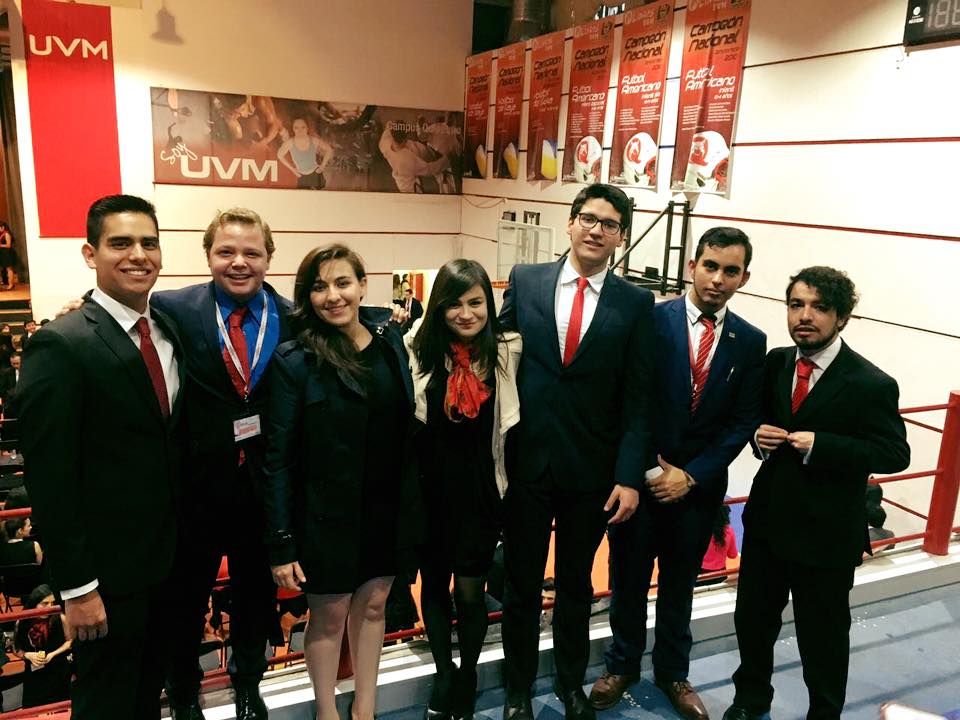 Reconocimientos por desempeño IMEF Universitario