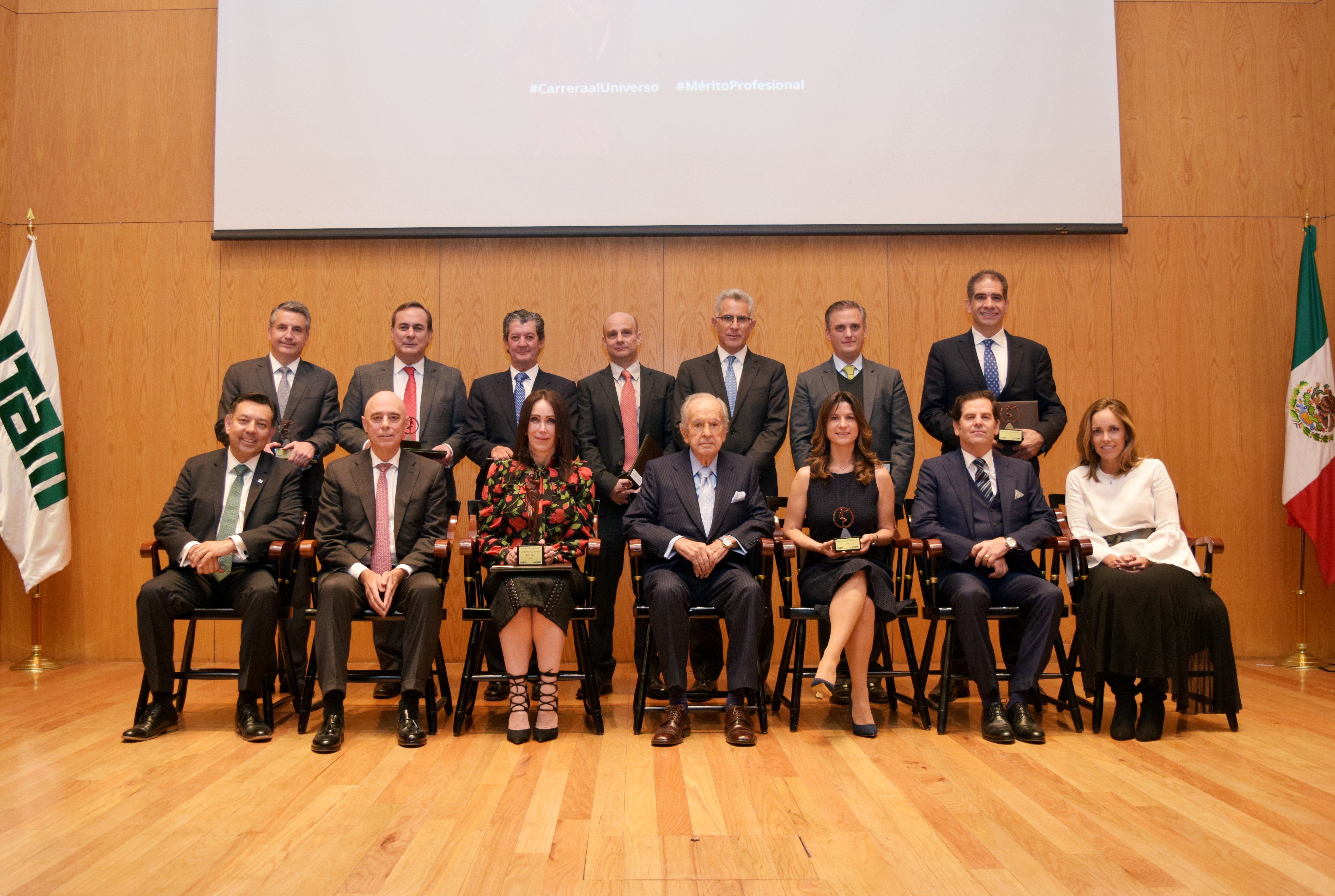 María Asunción Aramburuzabala, destacada exalumna del ITAM, premio Carrera al Universo 2018